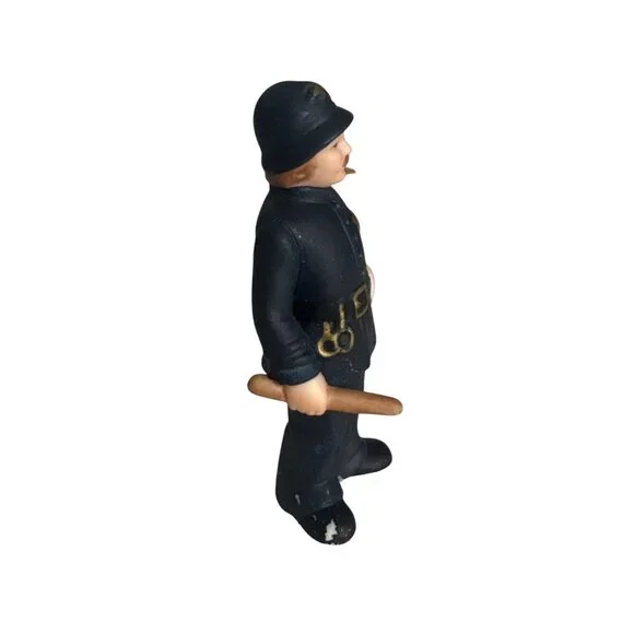 VTG Lefton Colonial Village "Officer Casey" 1989 Policeman figurine 07330 RETIRE - Picture 2 of 7